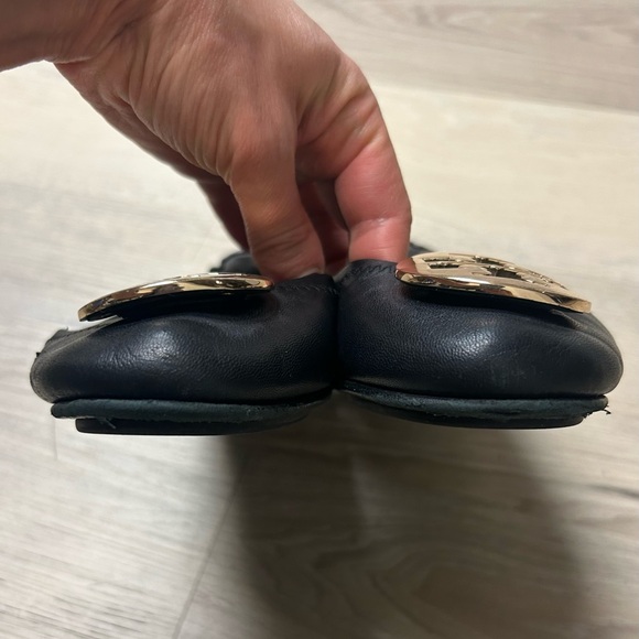 Tori Burch Ballet Flats Women 7 Claire Black Leather Slip On Gold Medallion - Picture 7 of 13